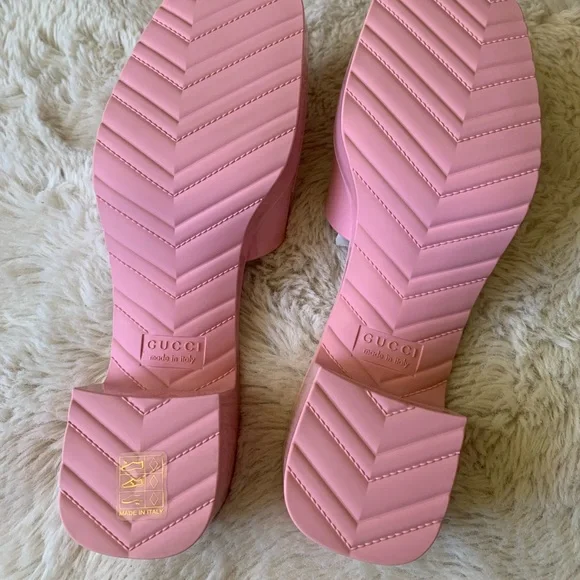 New GUCCI Wild Rose Pink Rubber GG Logo Slides Heel Mules Sandals Women’… - Picture 6 of 12